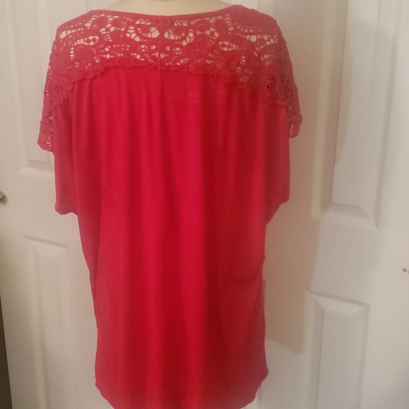 Top - Picture 4 of 6